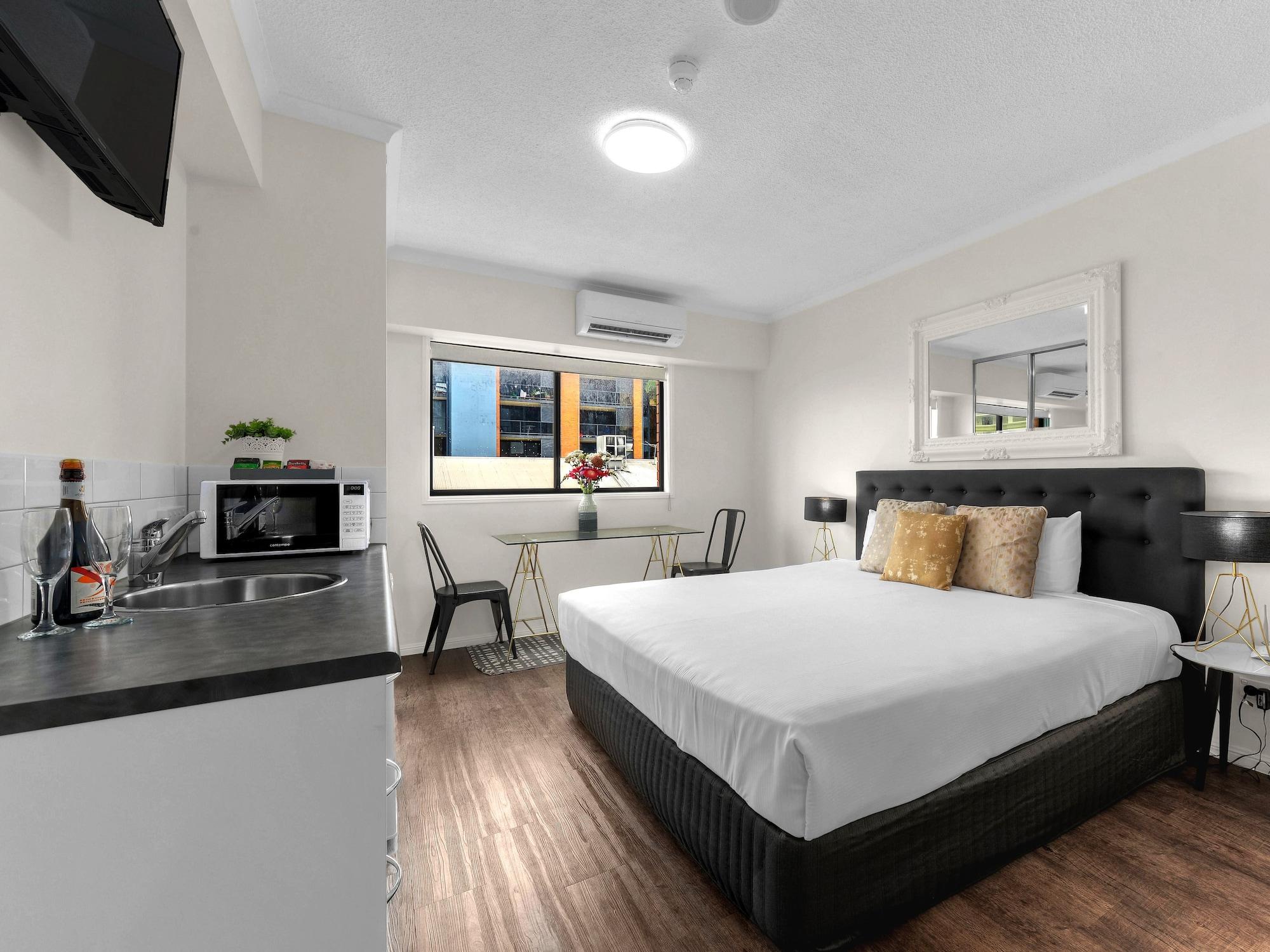 Central Brunswick Apartment Hotel Brisbane Buitenkant foto