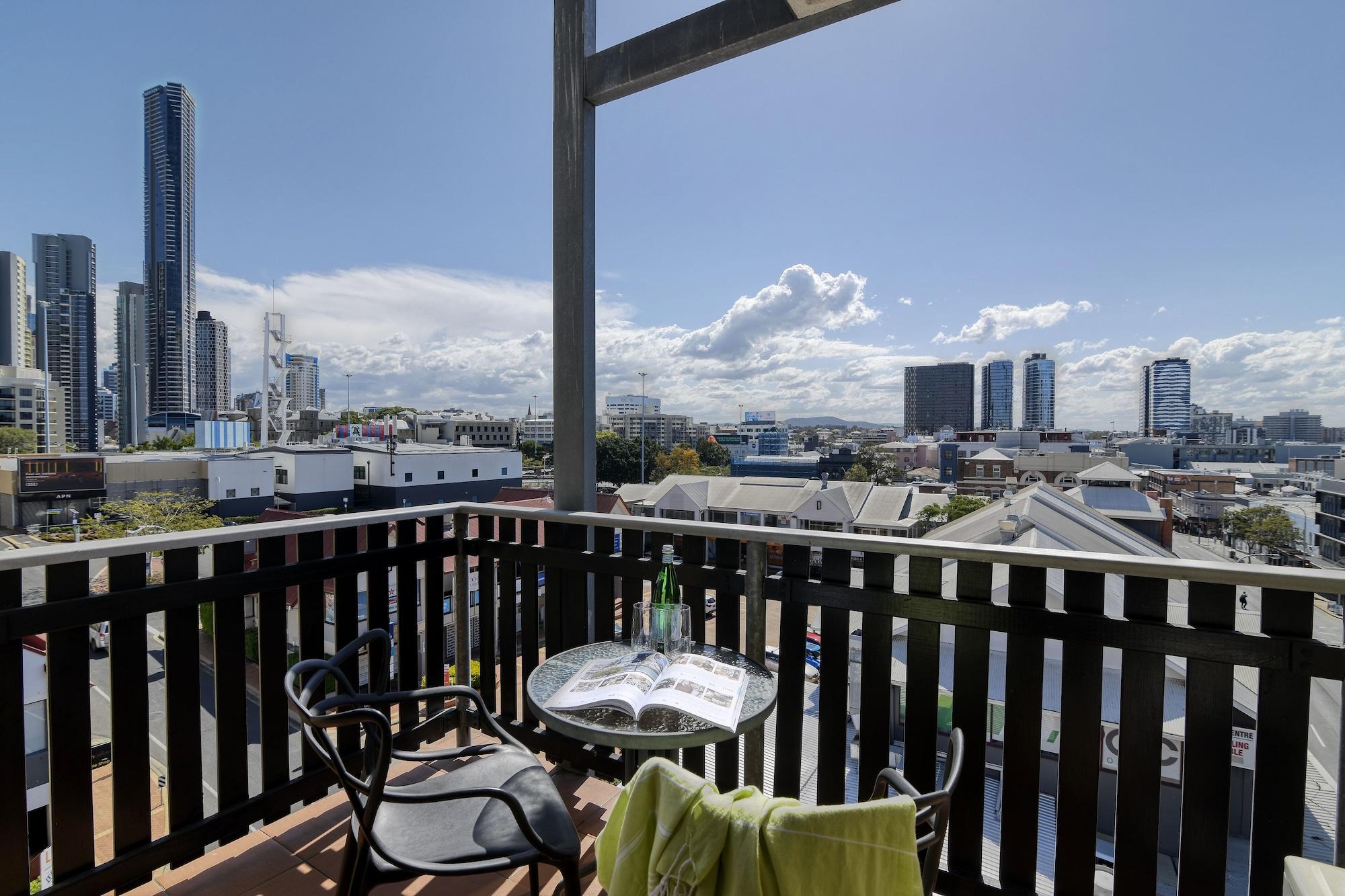 Central Brunswick Apartment Hotel Brisbane Buitenkant foto