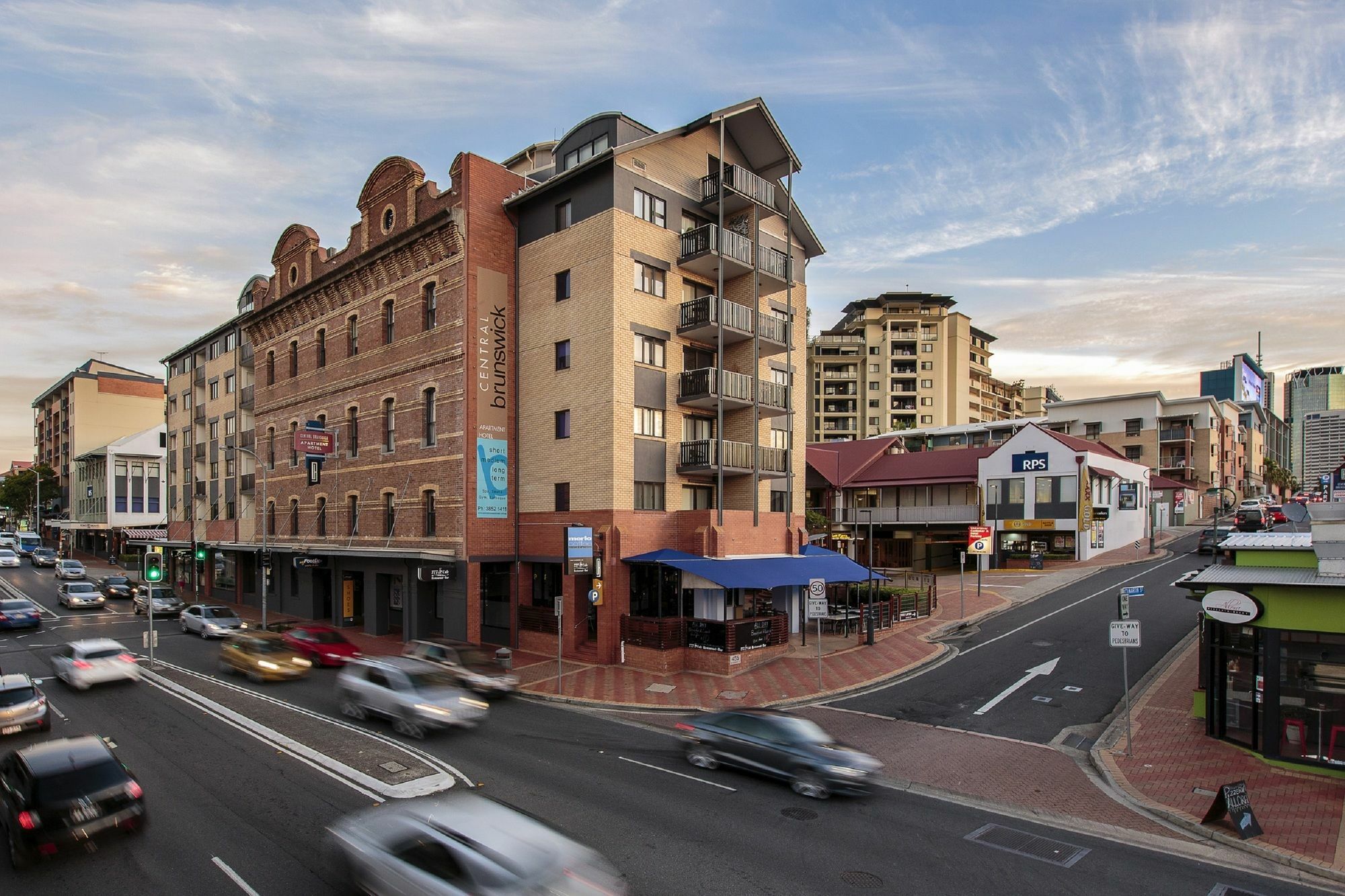 Central Brunswick Apartment Hotel Brisbane Buitenkant foto